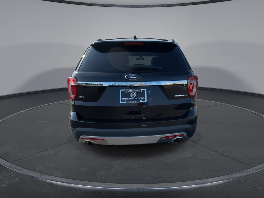 Used 2016 Ford Explorer XLT w/ Equipment Group 202A FWD image 7