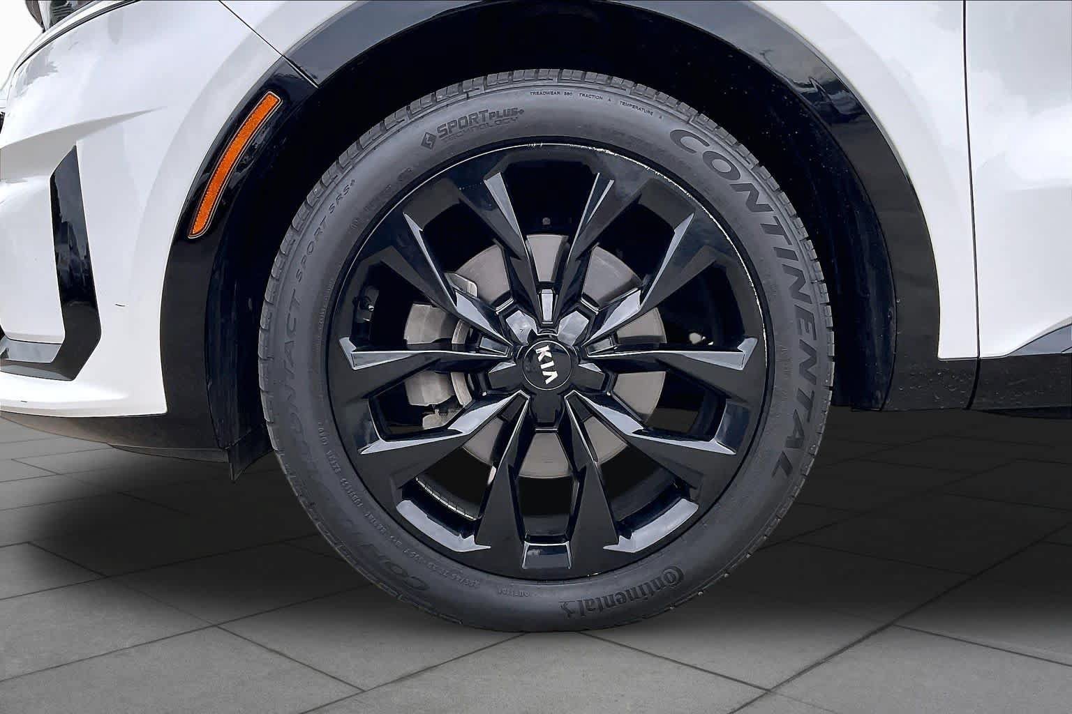 Used 2021 Kia Sorento SX FWD image 9