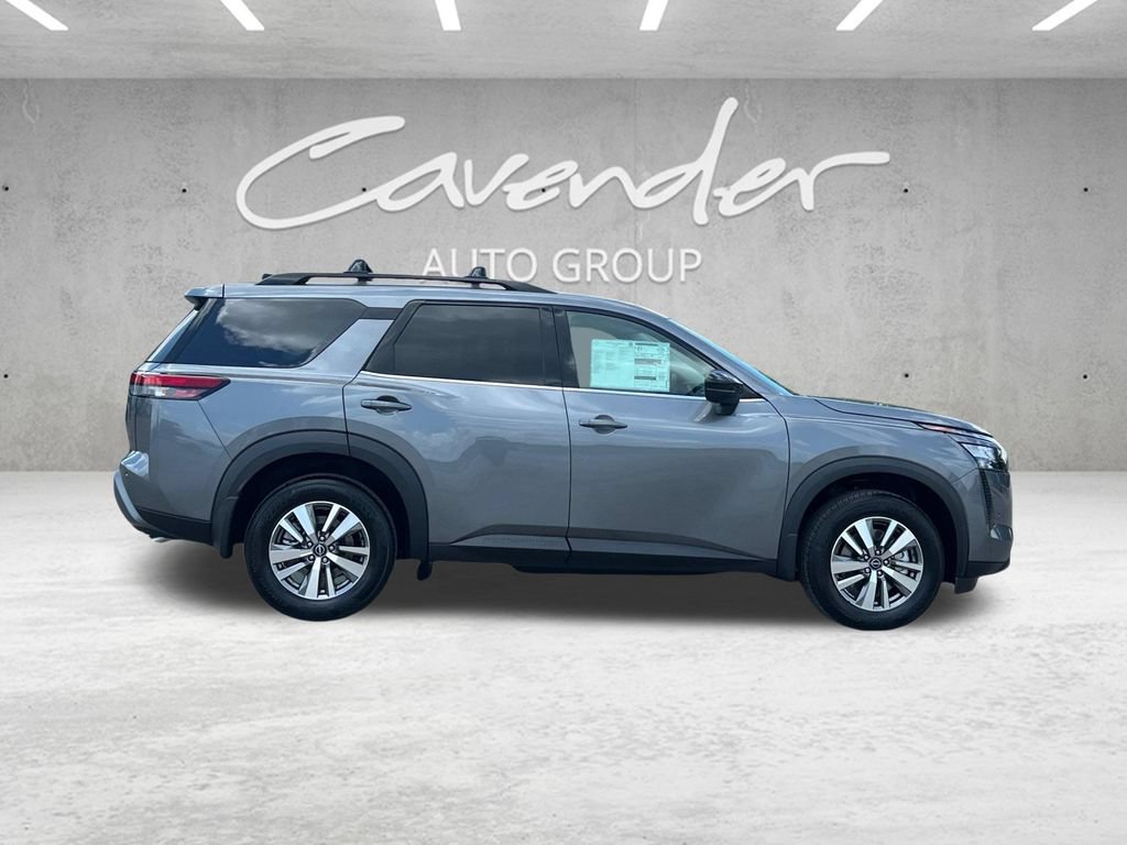 New 2026 Nissan Pathfinder SL w/ Cargo Package FWD image 18