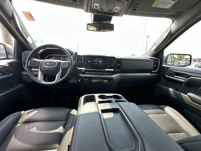 Used 2025 GMC Sierra 1500 SLT AWD/4WD image 13