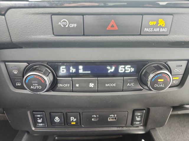 Used 2024 Nissan Frontier SV w/ SV Convenience Package image 29