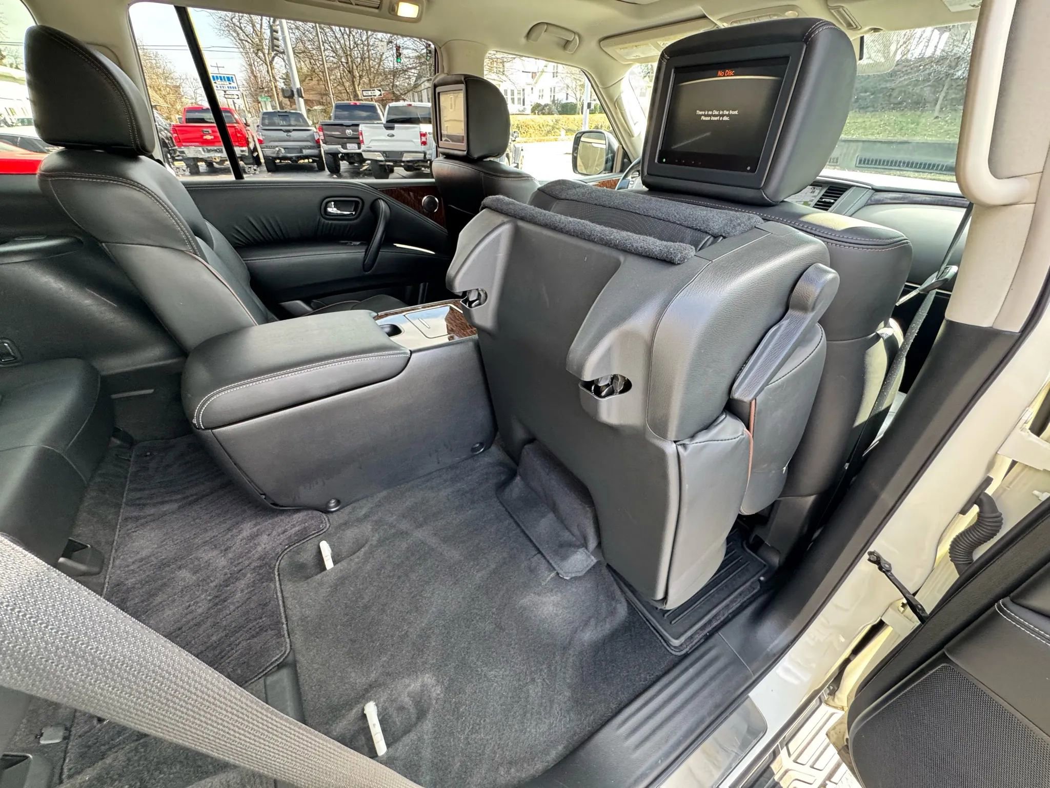 Used 2020 Nissan Armada Platinum w/ Captain's Chairs Package image 25
