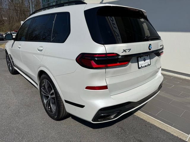 Certified 2024 BMW X7 xDrive40i w/ Executive Package AWD/4WD image 8