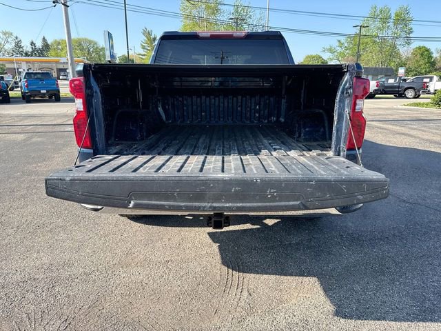 Used 2021 Chevrolet Silverado 1500 LT AWD/4WD image 24