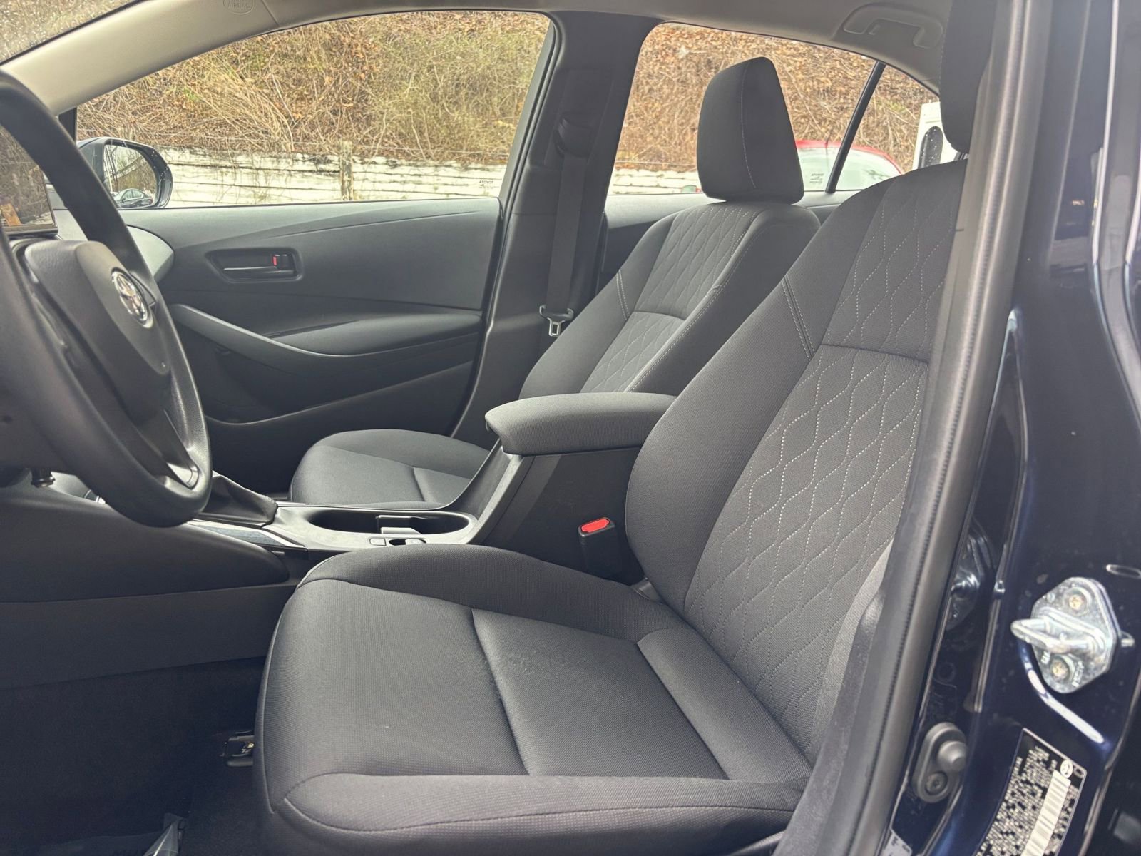 Used 2025 Toyota Corolla LE image 35