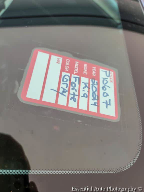 Used 2024 Kia Forte LXS FWD image 27