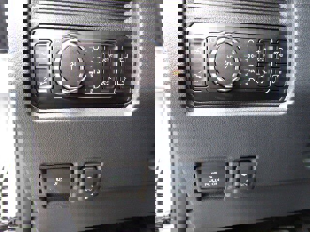 New 2026 Ford F250 Lariat w/ Black Appearance Package image 14