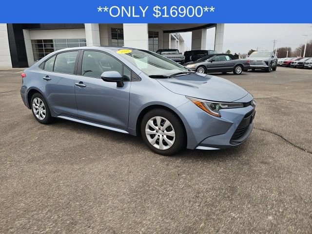 Used 2024 Toyota Corolla LE image 23