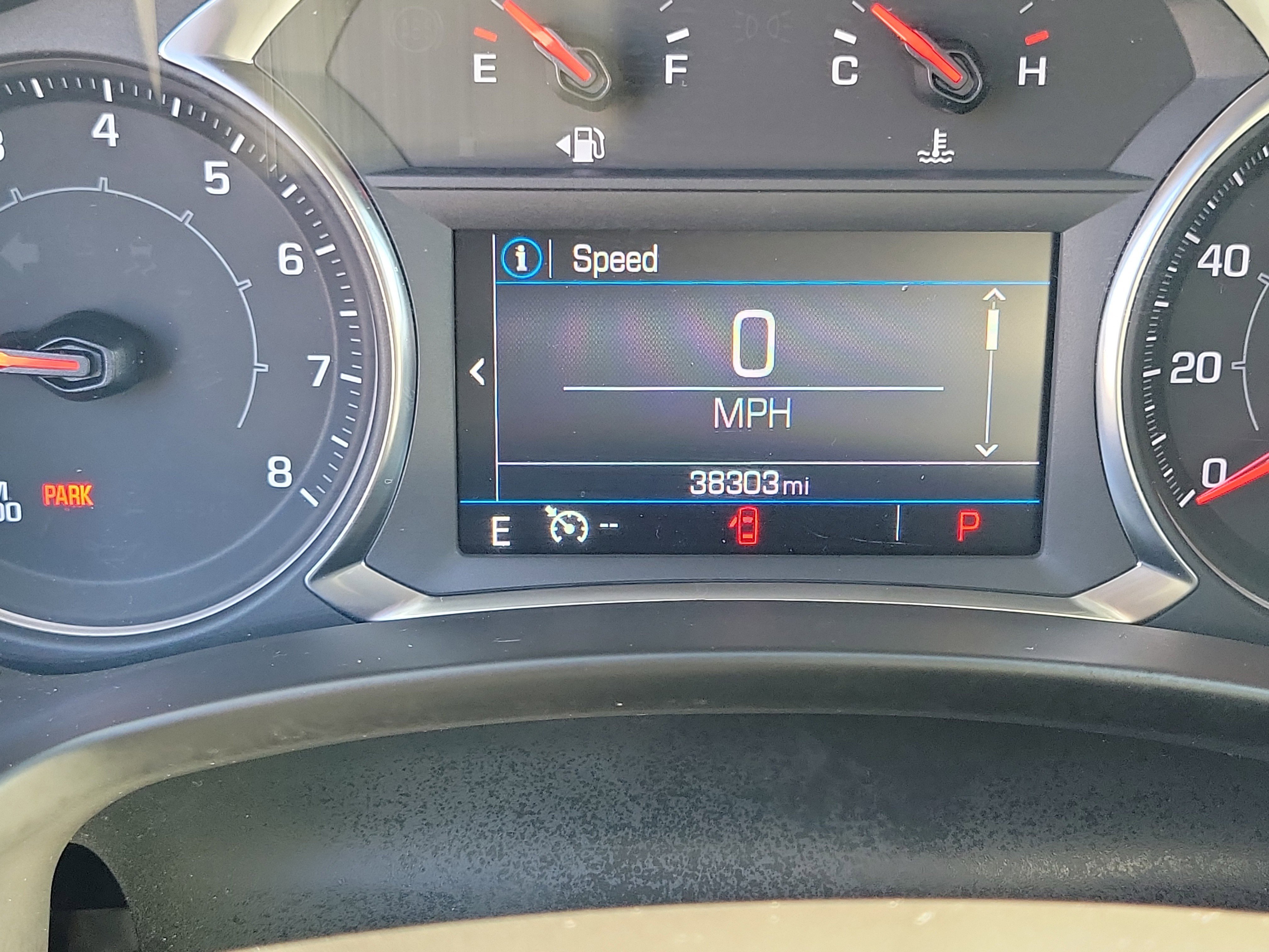 Used 2024 GMC Terrain SLE image 25