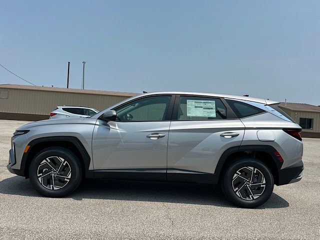 New 2026 Hyundai Tucson Blue SE AWD/4WD image 3