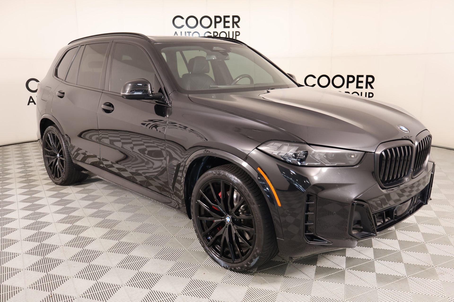 Used 2024 BMW X5 xDrive40i w/ Executive Package