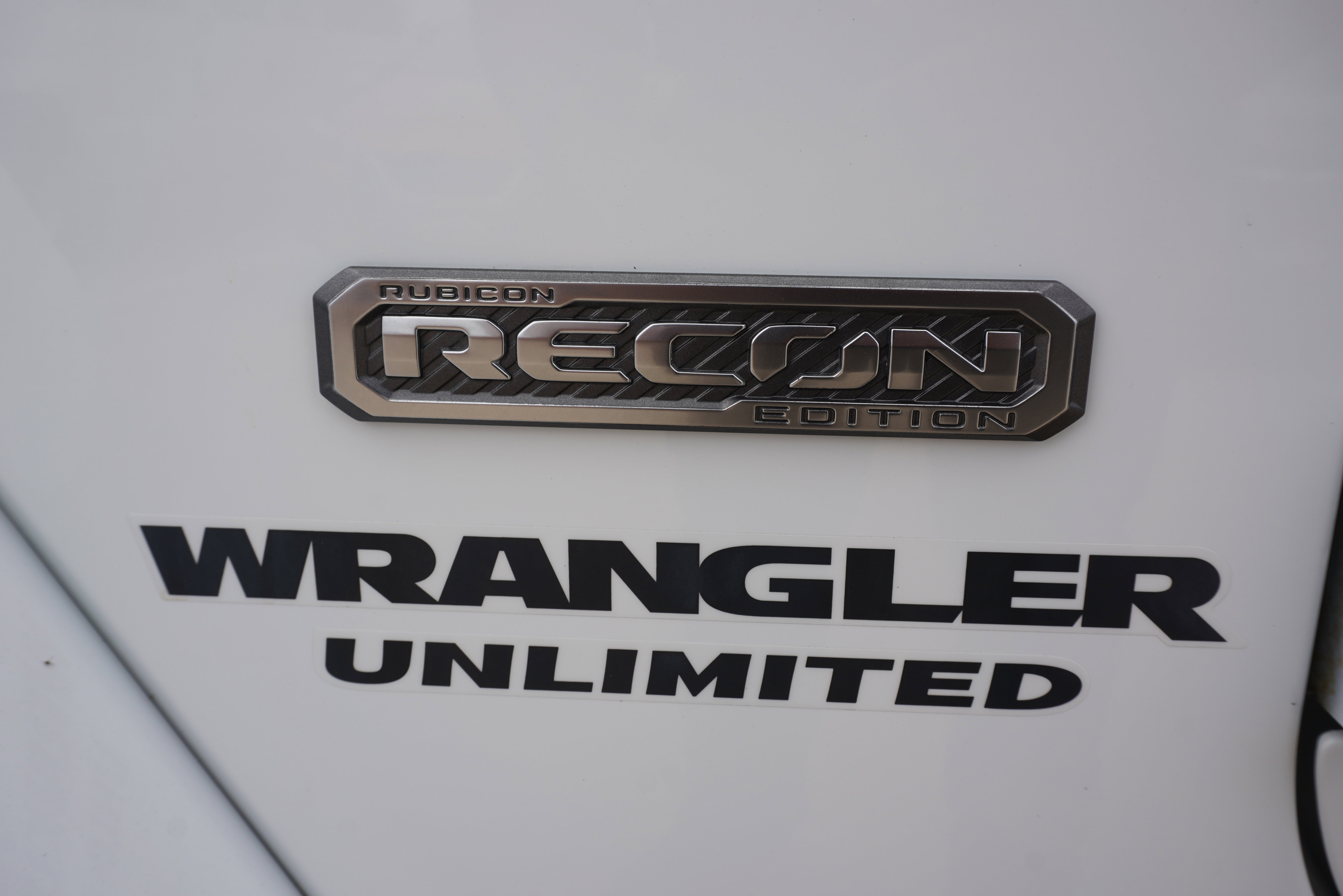 Used 2017 Jeep Wrangler Unlimited Rubicon AWD/4WD image 8