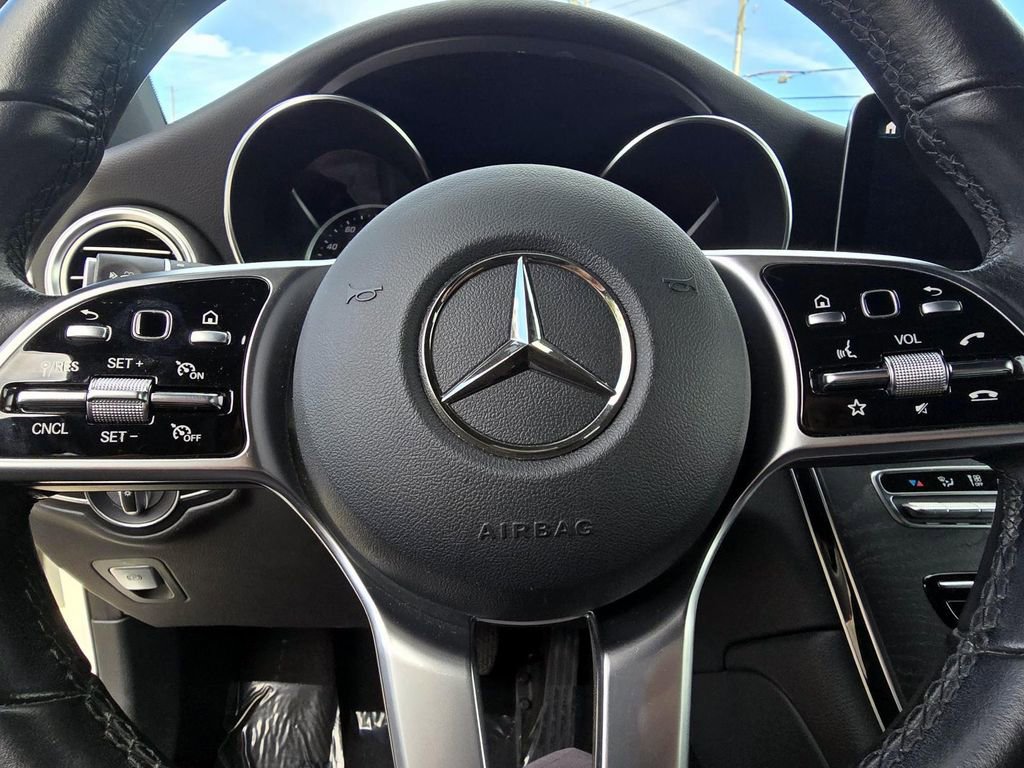 Used 2021 Mercedes-Benz GLC 300 image 12