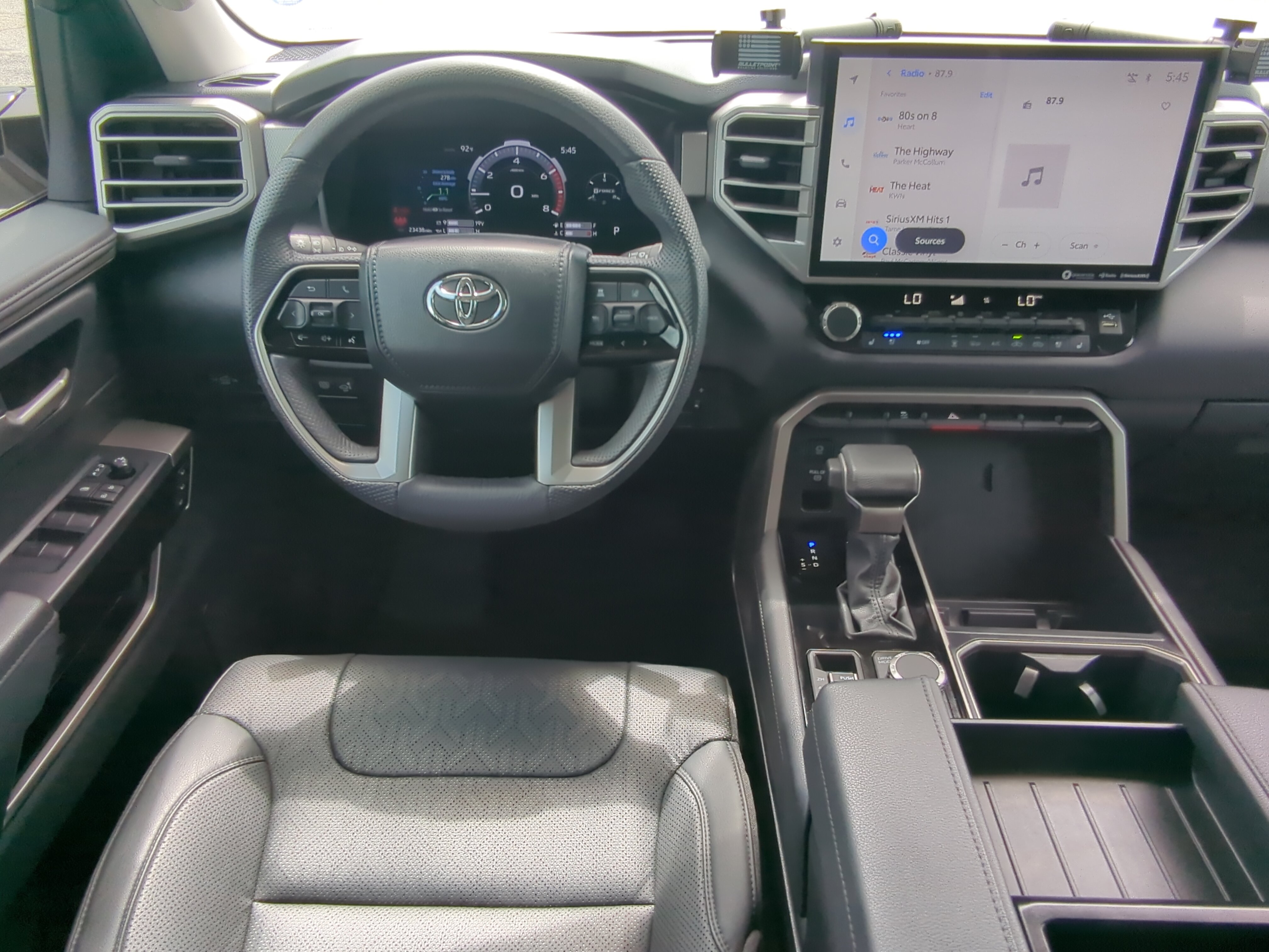 Used 2024 Toyota Tundra Limited AWD/4WD image 14