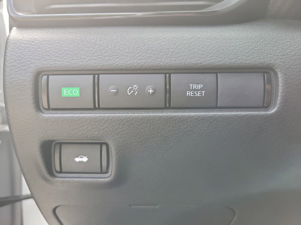 Certified 2025 Nissan Sentra SV w/ All-Weather Package image 25