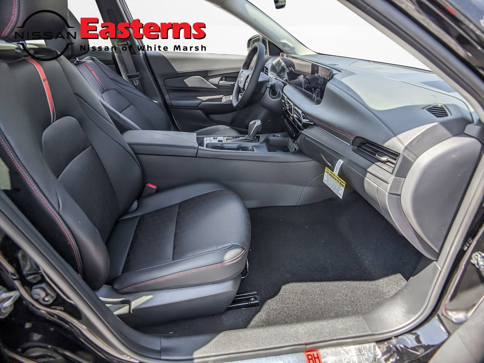 New 2027 Nissan Sentra SR w/ SR Premium Package FWD image 22