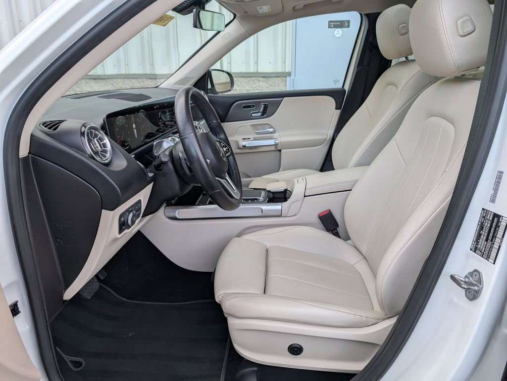 Used 2021 Mercedes-Benz GLB 250 image 11