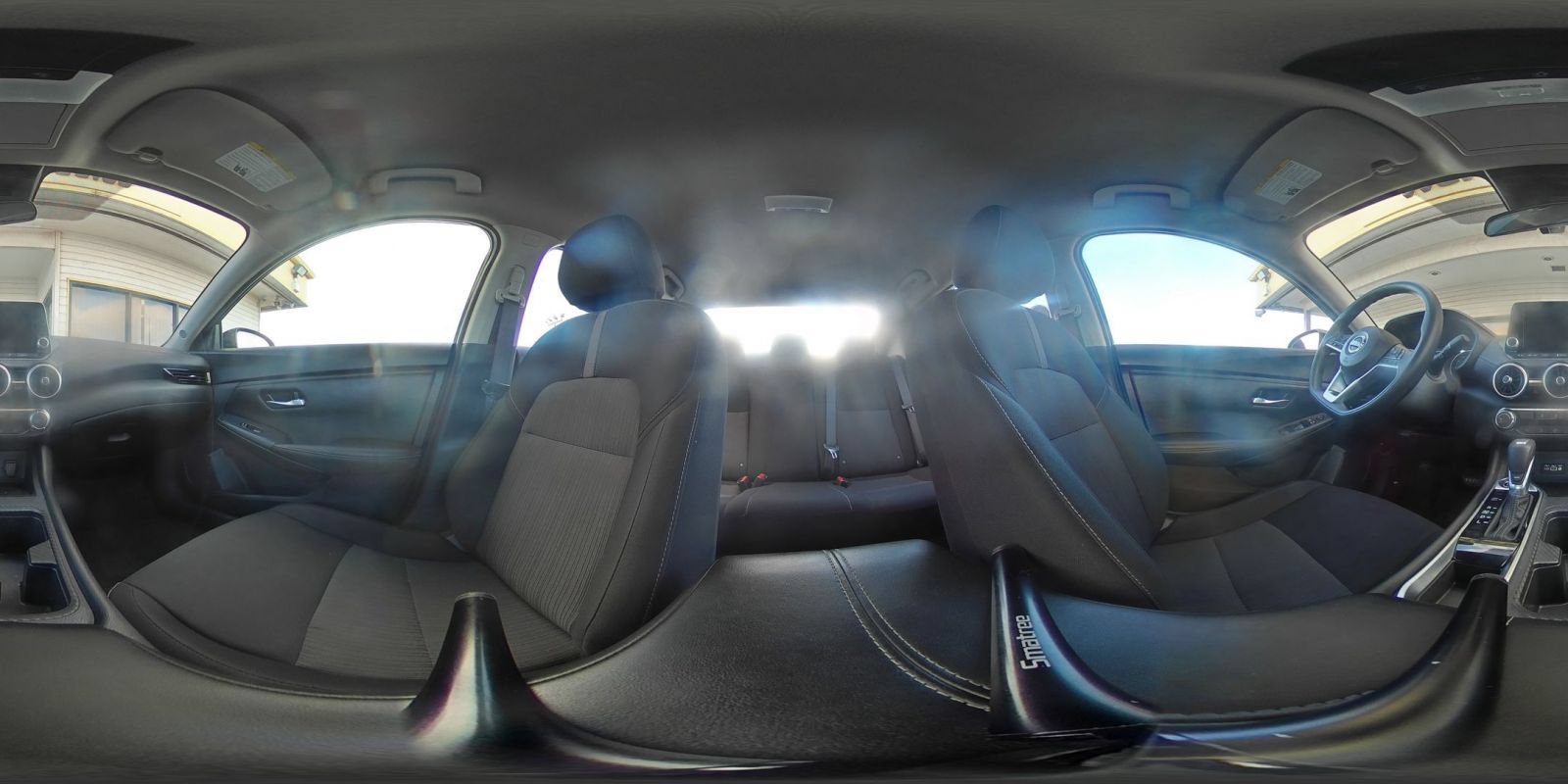 Used 2025 Nissan Sentra SV FWD image 39