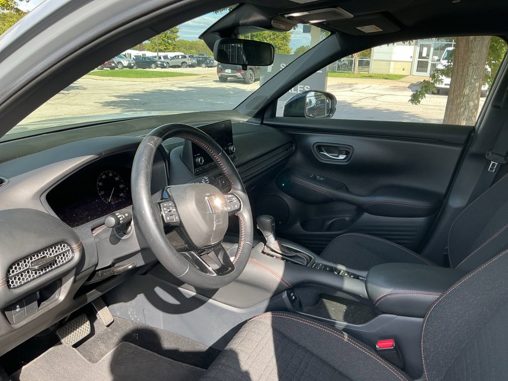 Used 2025 Honda HR-V Sport image 21