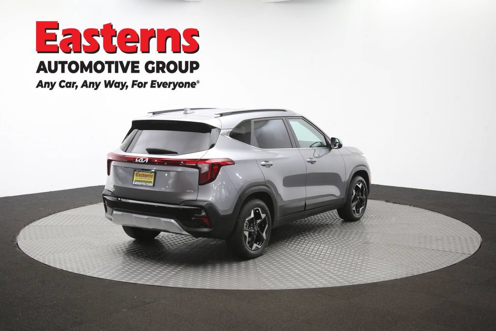 Used 2024 Kia Seltos EX AWD/4WD image 42