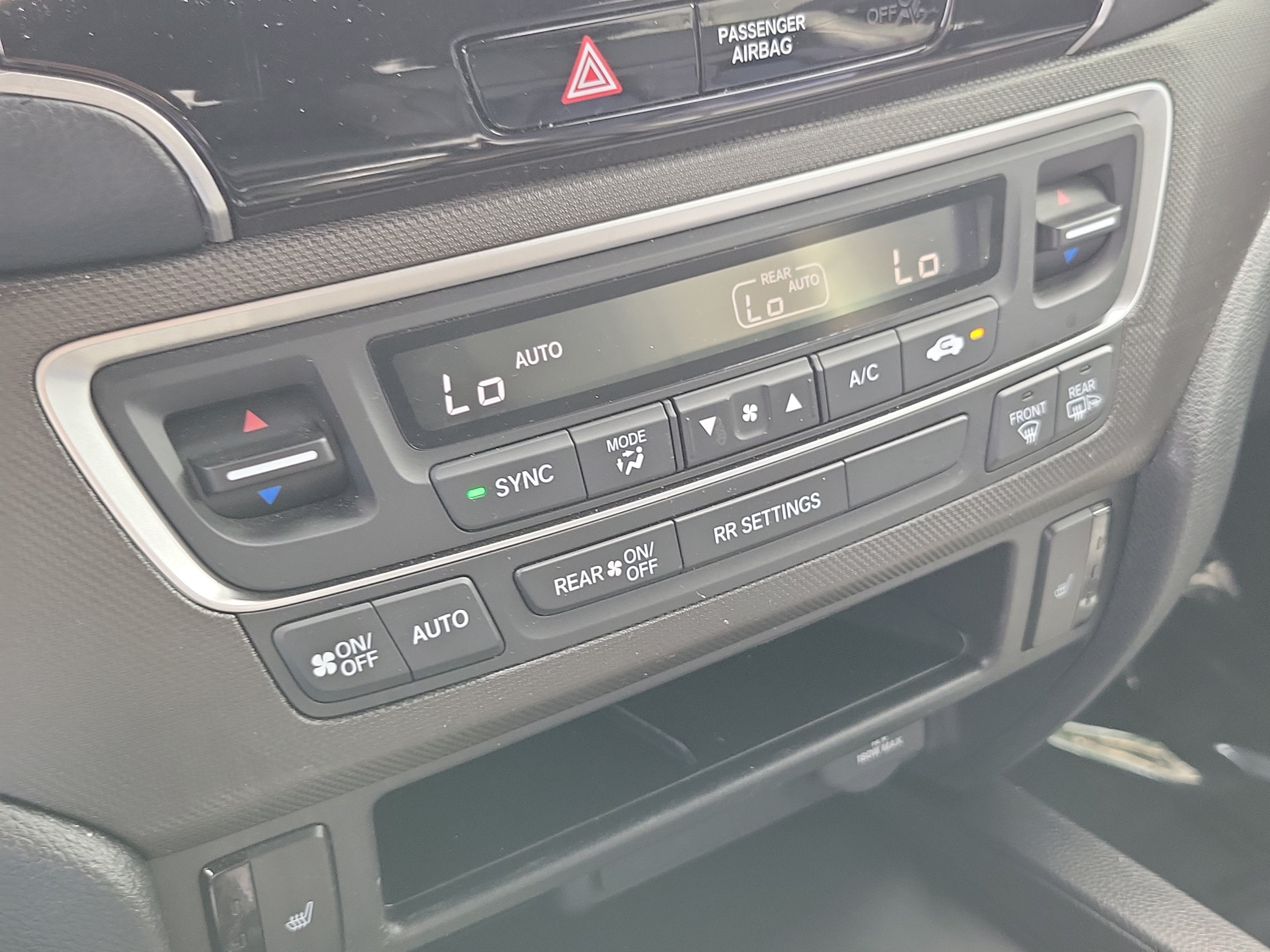 Certified 2024 Honda Passport TrailSport image 23