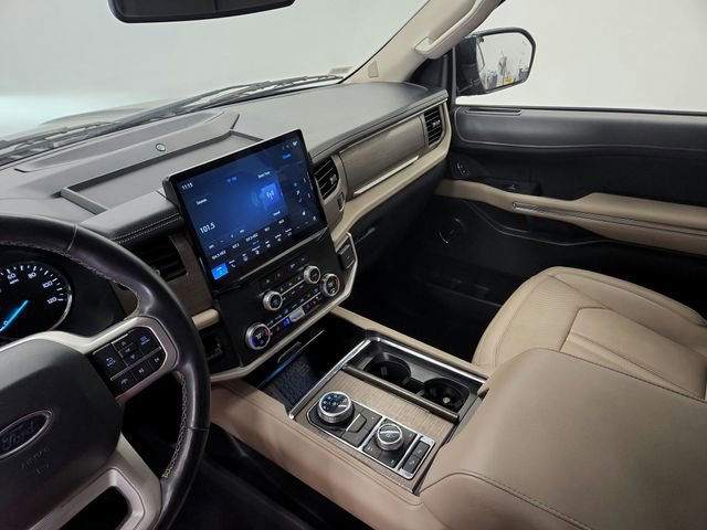 Used 2024 Ford Expedition Limited image 22