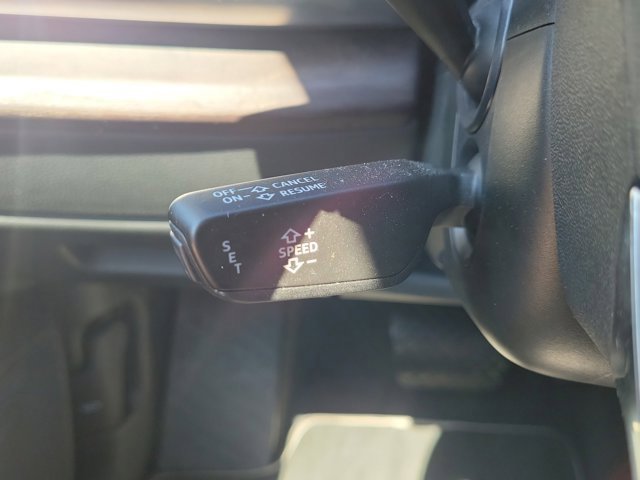 Used 2021 Audi Q8 Premium w/ Black Optic Package image 16