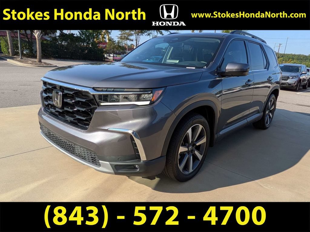 Used 2025 Honda Pilot Elite image 8