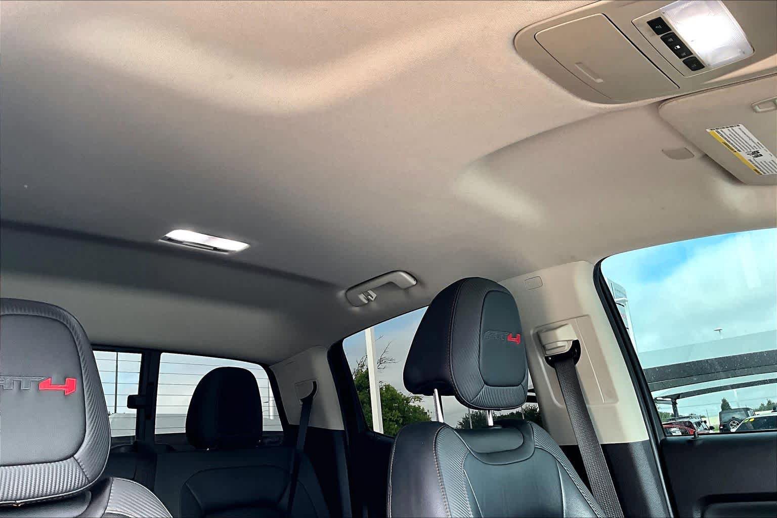 Used 2021 GMC Canyon AT4 AWD/4WD image 14