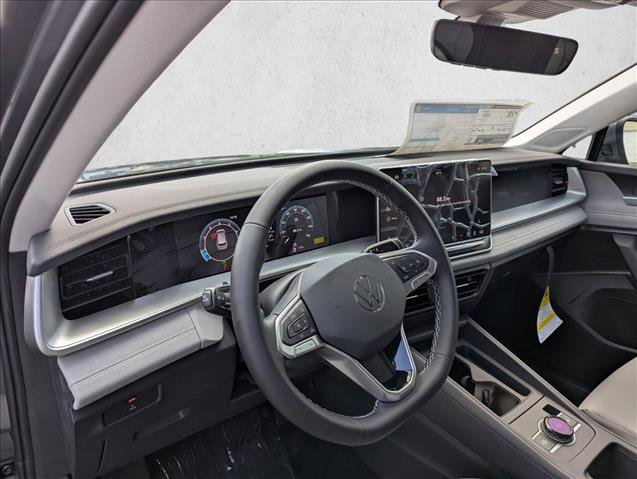 New 2026 Volkswagen Tiguan SE image 12
