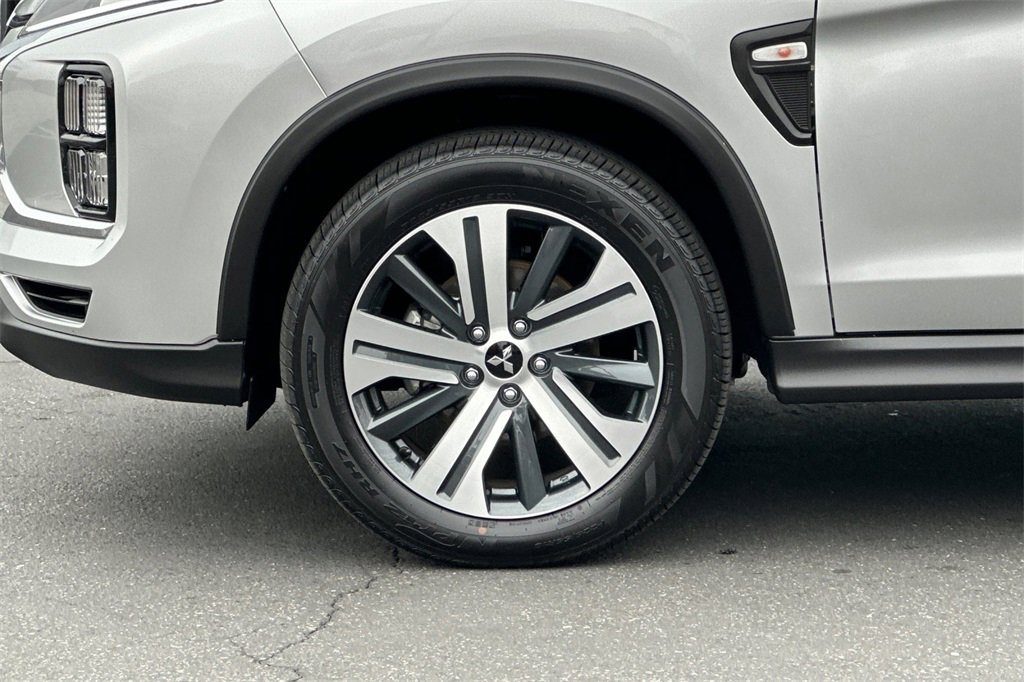 Used 2025 Mitsubishi Outlander Sport ES image 30