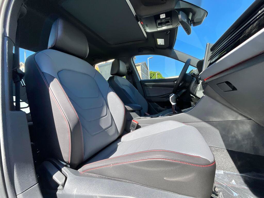 New 2026 Volkswagen Jetta GLI Autobahn FWD image 12