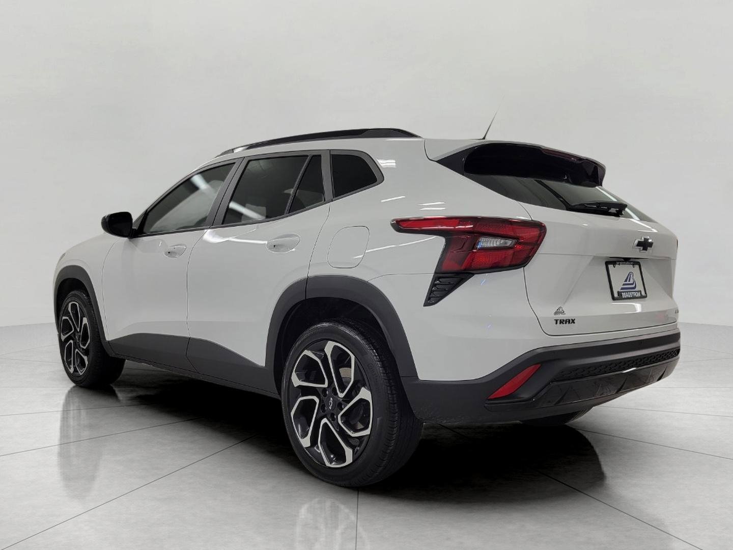 Used 2025 Chevrolet Trax RS w/ Sunroof Package image 19