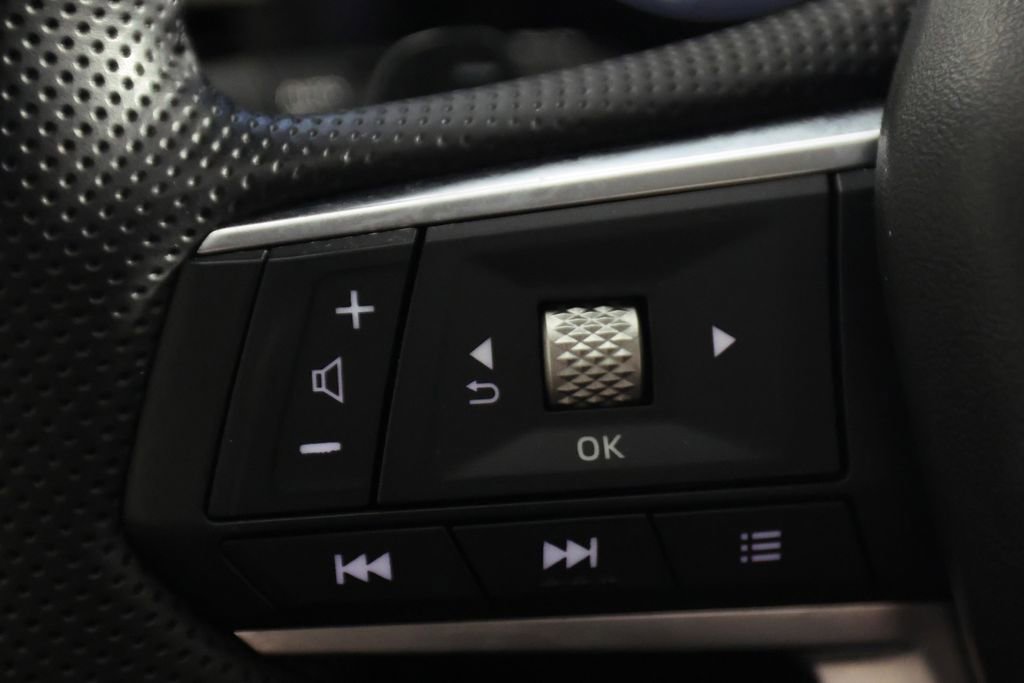 Used 2024 Mitsubishi Outlander SEL FWD image 23