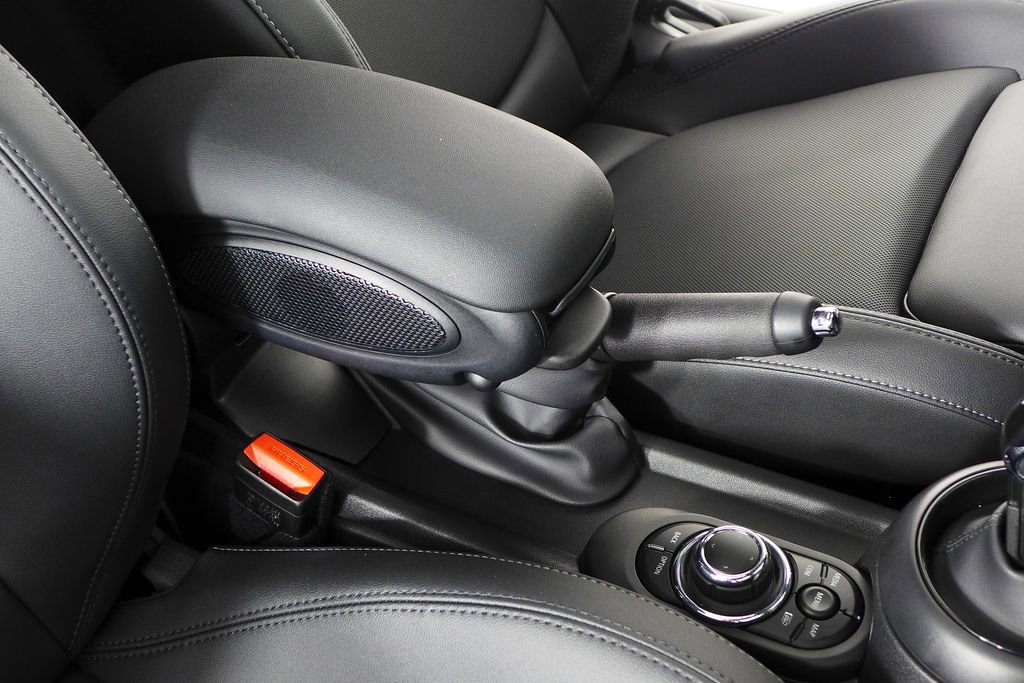 Certified 2023 MINI Cooper S image 17