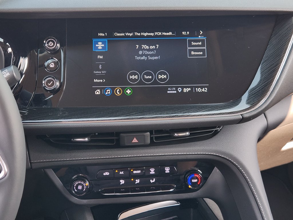 Used 2021 Buick Envision Preferred FWD image 16