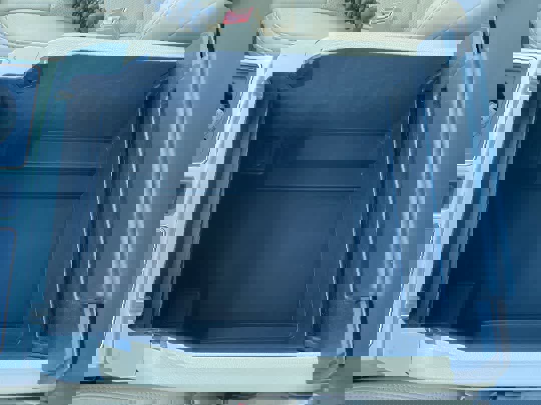 Used 2020 Ford F150 Lariat w/ Max Trailer Tow Package image 21