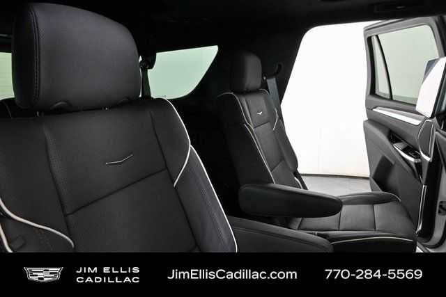 New 2025 Cadillac Escalade Premium Luxury w/ Touring Package AWD/4WD image 23