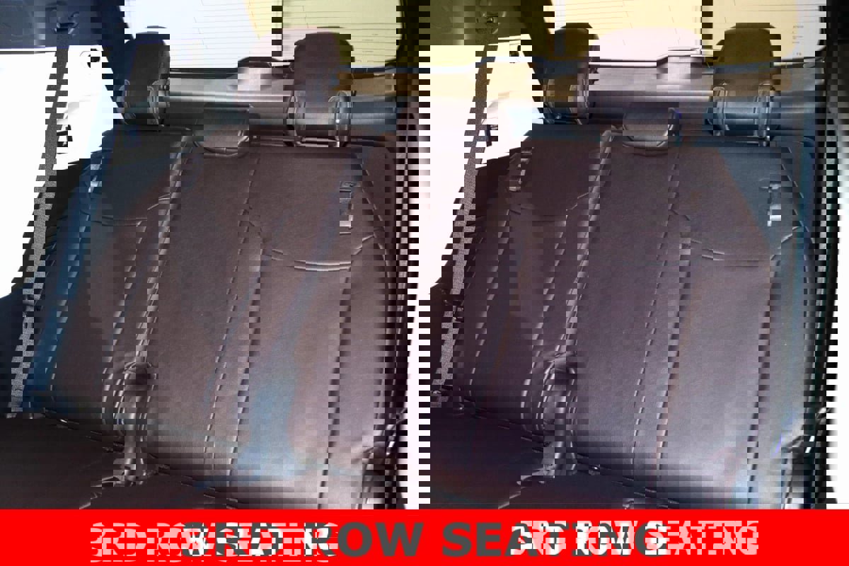 Used 2022 Toyota Sienna Platinum image 21