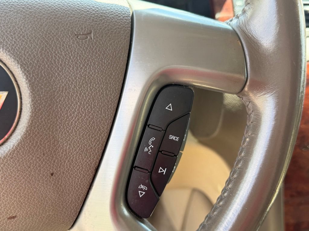 Used 2013 Chevrolet Tahoe LT RWD image 20