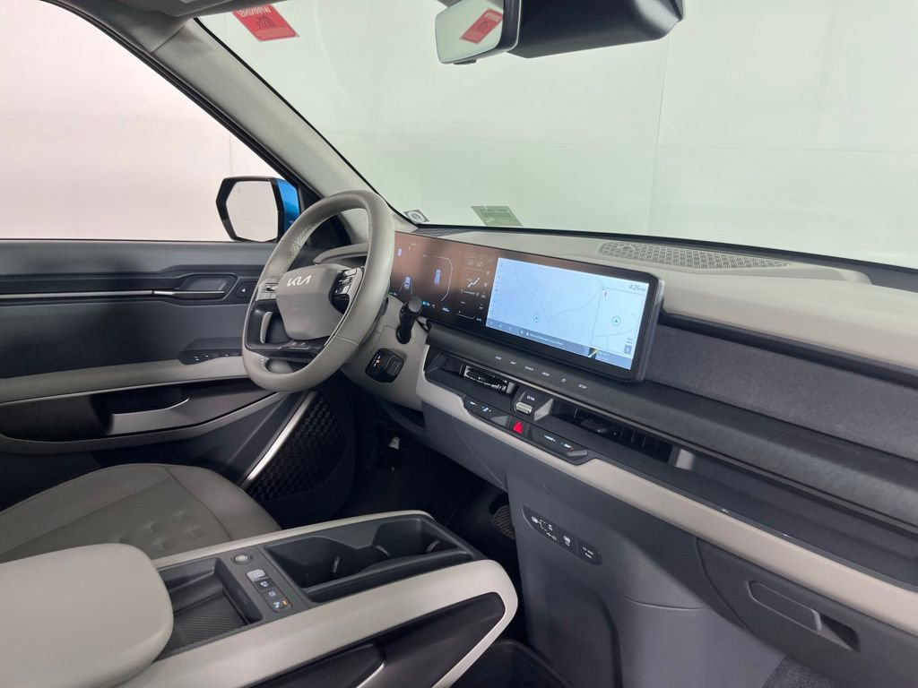 Used 2025 Kia EV9 Wind image 29
