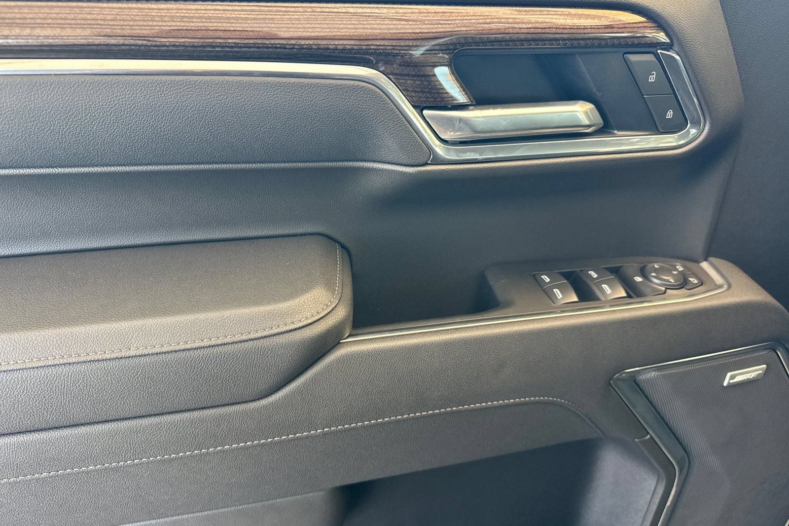 New 2026 Chevrolet Silverado 1500 LT Trail Boss w/ LT Trail Boss Premium Package AWD/4WD image 11