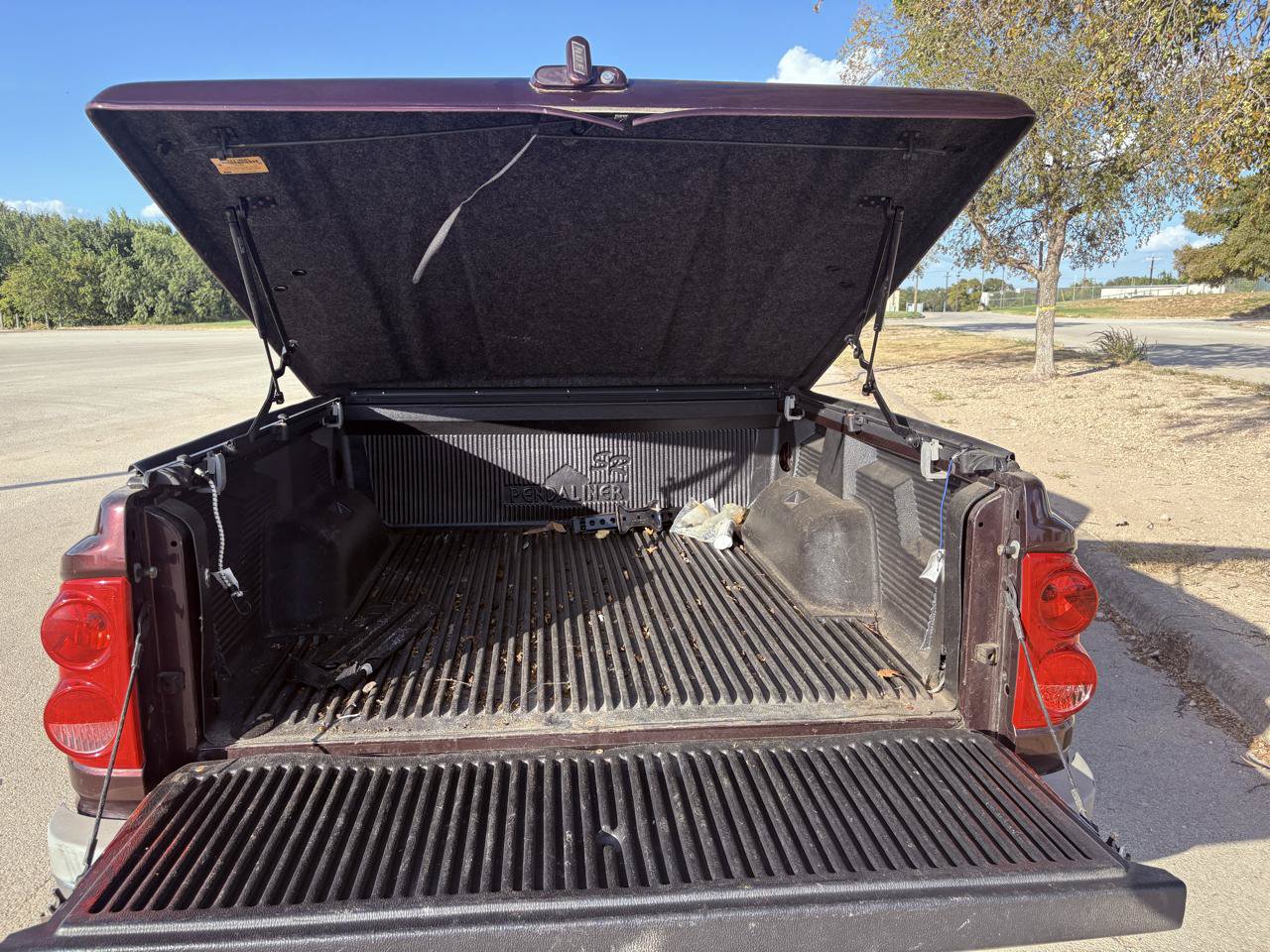 Used 2005 Dodge Dakota SLT w/ Trailer Tow Group RWD image 24
