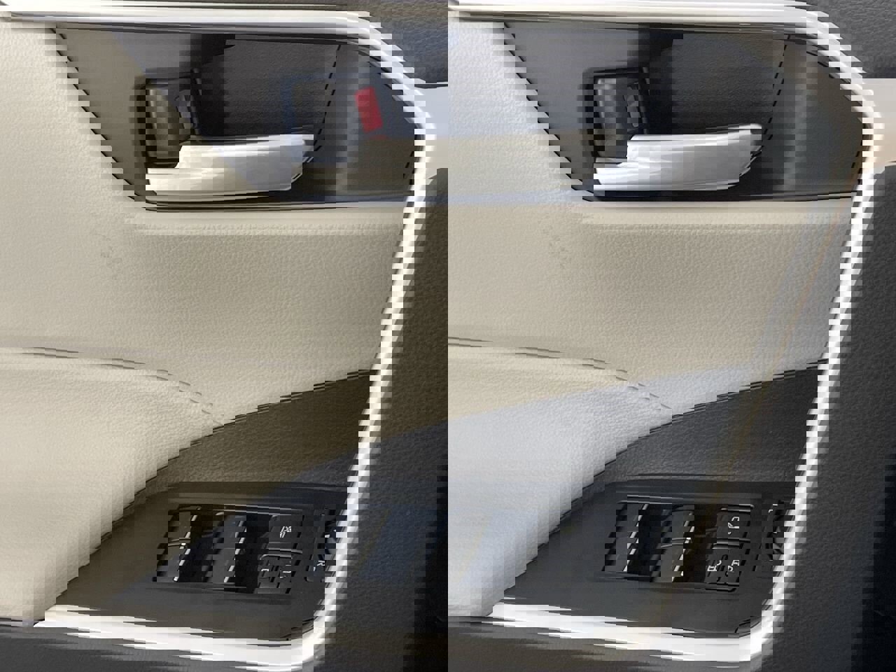 New 2025 Toyota RAV4 XLE image 19