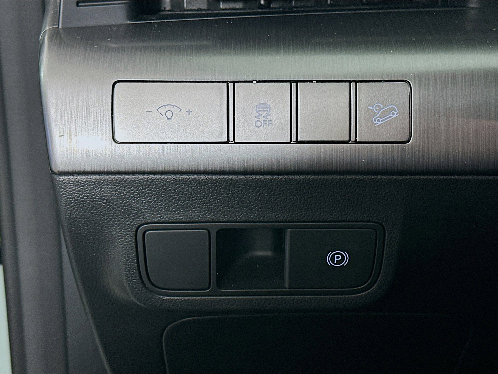 Used 2025 Hyundai Kona SEL image 17
