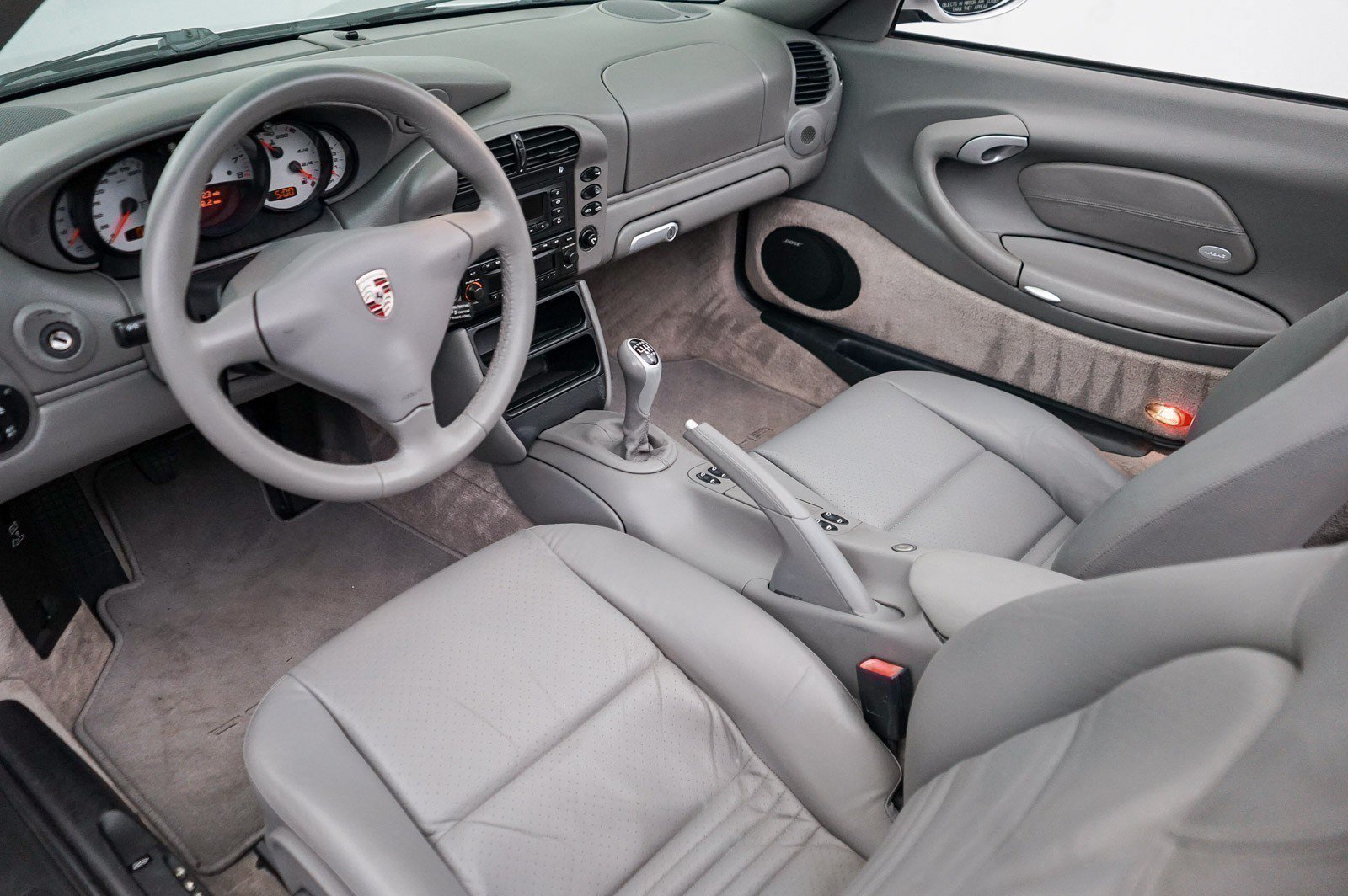 Used 2003 Porsche 911 Carrera RWD image 25