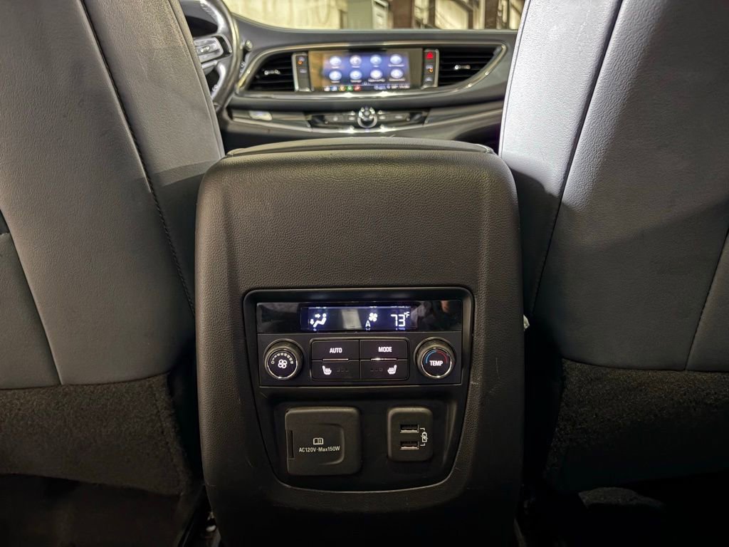 Used 2024 Buick Enclave Premium image 44