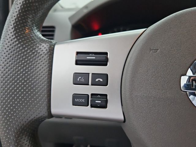 Used 2020 Nissan Frontier SV w/ Midnight Edition Floor Mats image 23