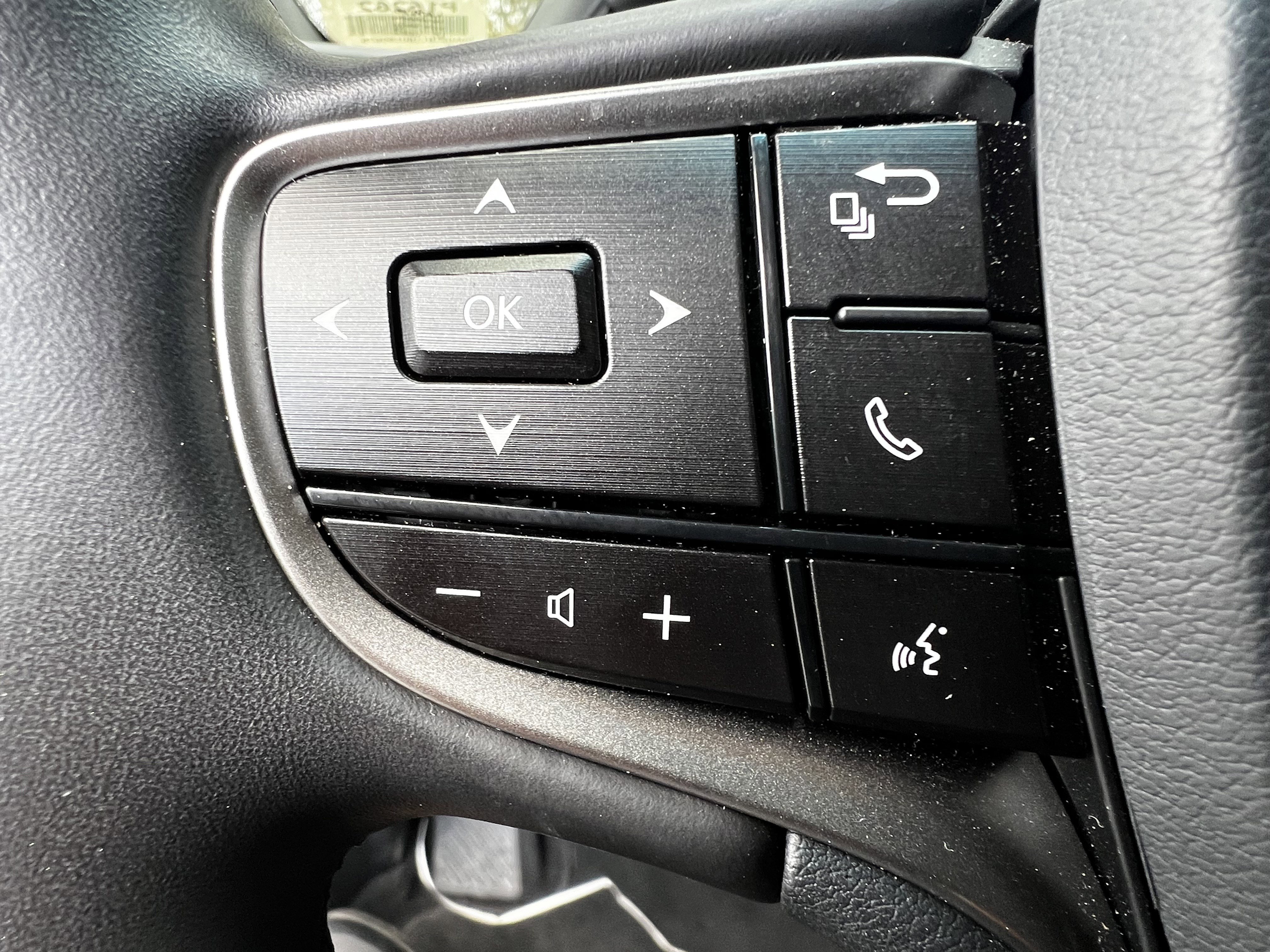 Certified 2025 Lexus ES 350 w/ Premium Package image 18