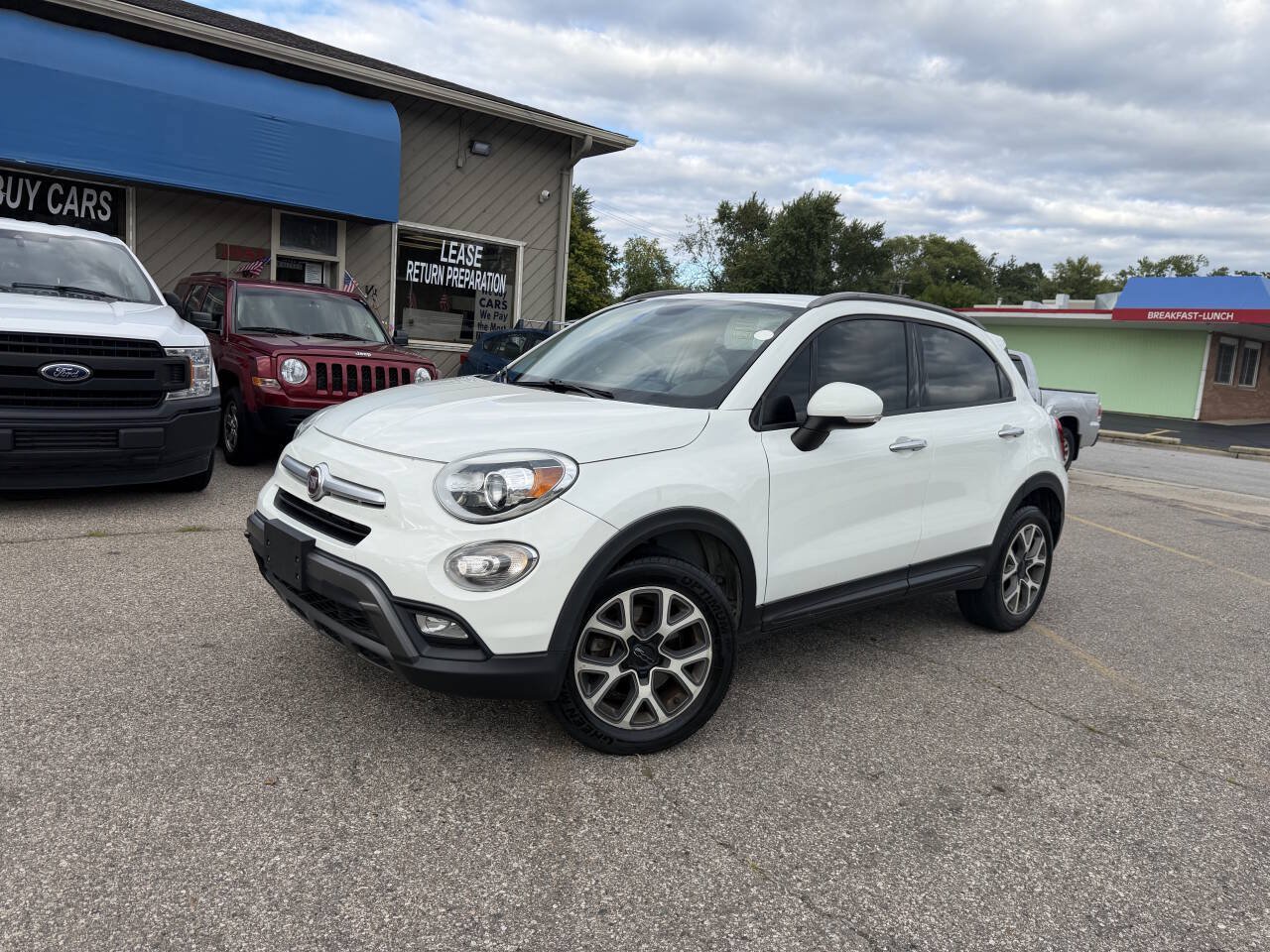 Used 2017 FIAT 500X Trekking AWD/4WD image 2